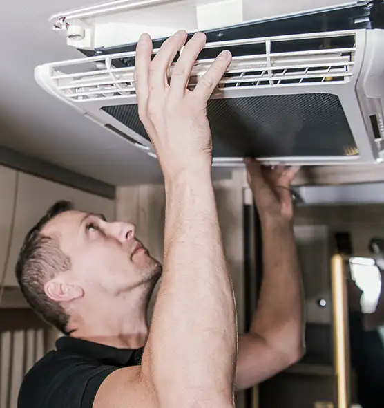  Professional Licensed And Insured Cleaners in Haltom City, TX